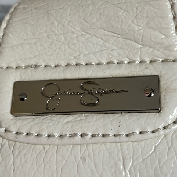 Jessica Simpson handbag - Picture 2 of 5